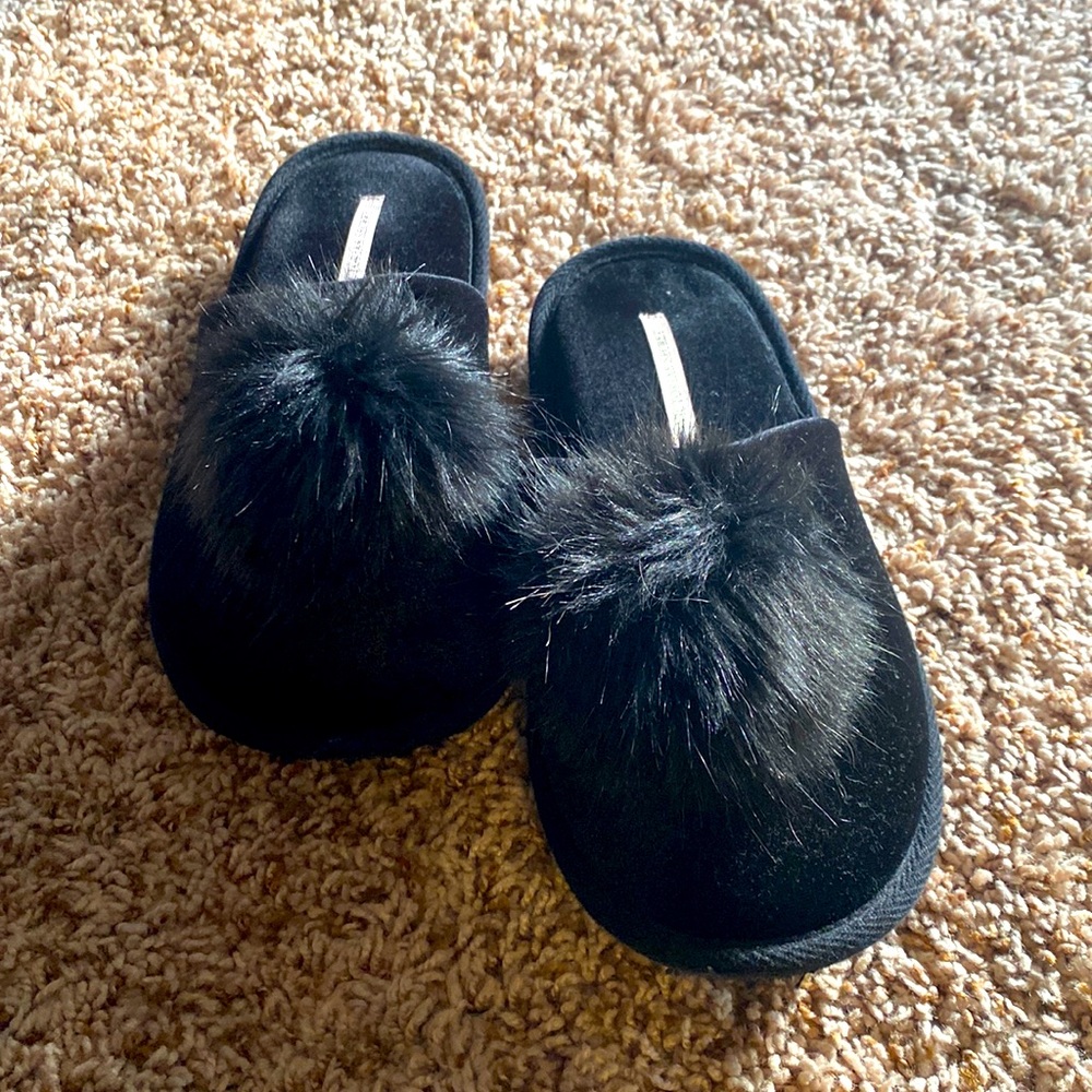 Black Victoria’s Secret Slippers